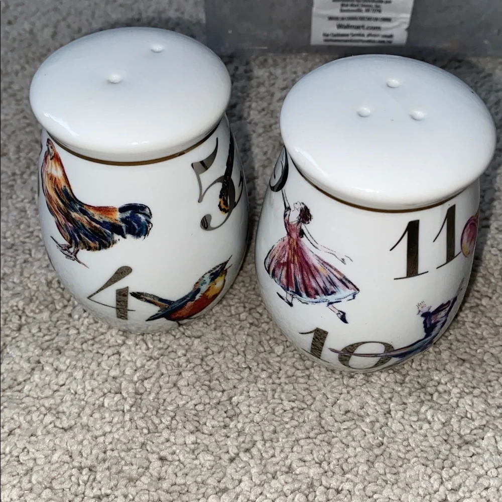 Better Homes & Gardens‎ 12 Days of Christmas Salt & Pepper Shakers Set of 2